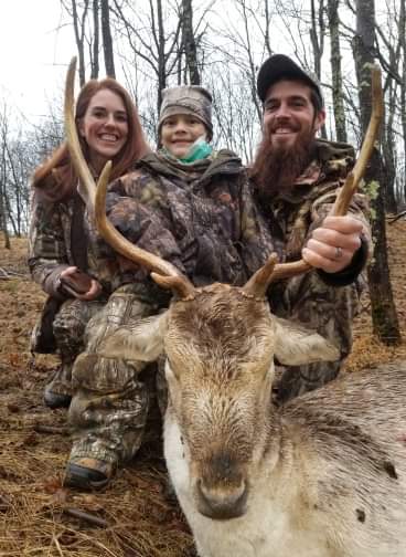 Family of 3 with small buck